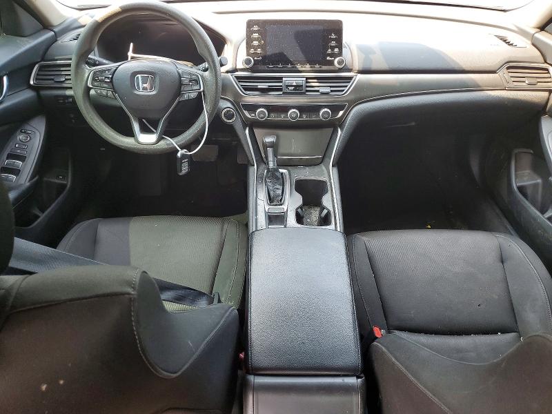 62648736 :رقم المزاد ، 1HGCV1F10JA064895 vin ، 2018 Honda Accord مزاد بيع