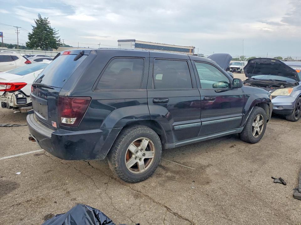 2007 Jeep Grand Cherokee მანქანა იყიდება აუქციონზე, vin: 1J8GR48K97C663022, აუქციონის ნომერი: 65994776