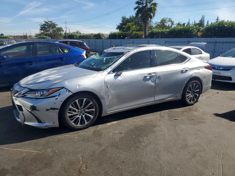 65709596 :رقم المزاد ، JTHB21B12K2002112 vin ، 2019 Lexus Es مزاد بيع
