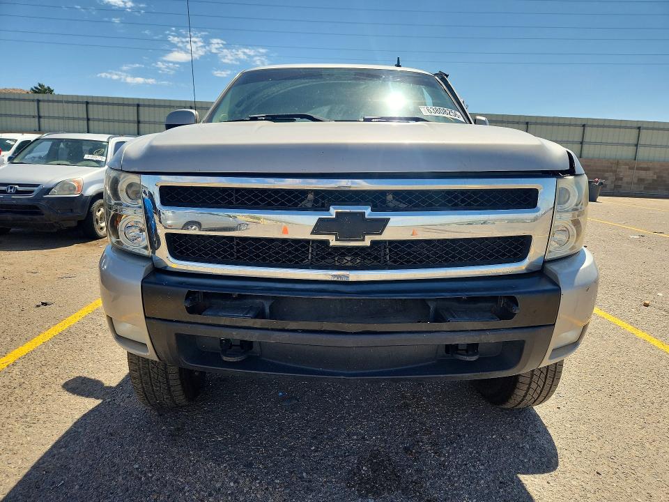 63808256 :رقم المزاد ، 3GCEK13M57G504926 vin ، 2007 Chevrolet Silverado مزاد بيع