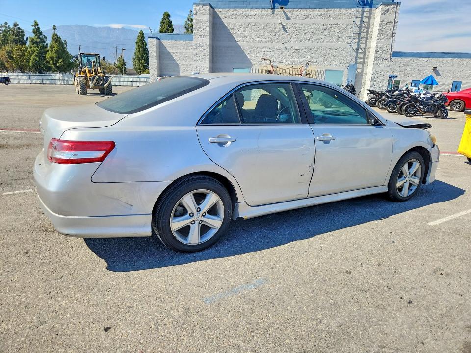 Aukcja sprzedaży 2011 Toyota Camry, vin: 4T1BF3EKXBU620994, numer aukcji: 66107066