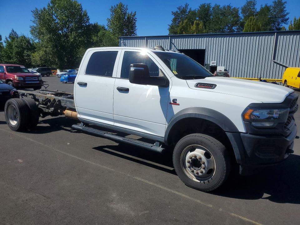65000516 :رقم المزاد ، 3C7WRNFL8RG111468 vin ، 2024 Ram 5500 مزاد بيع