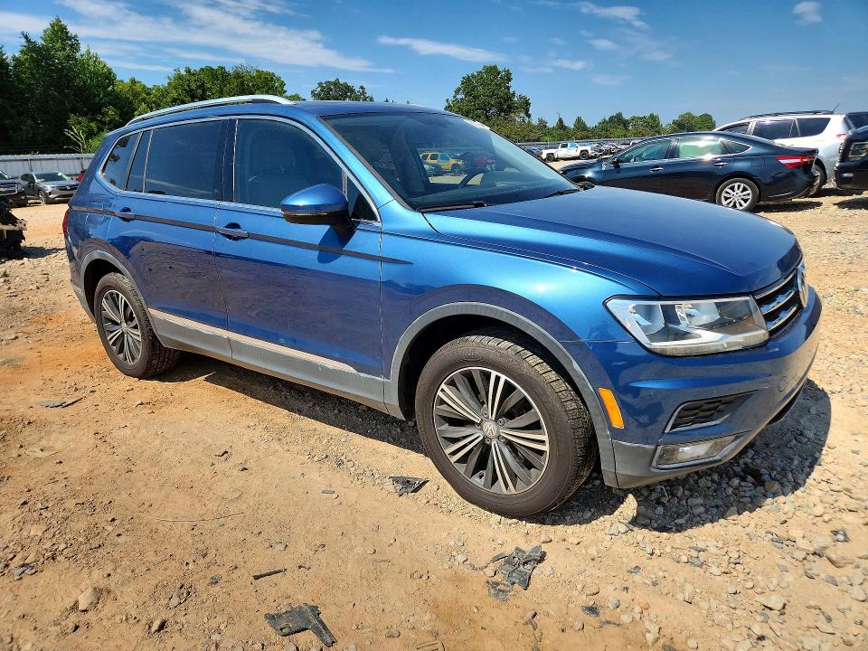Продаж на аукціоні авто 2018 Volkswagen Tiguan, vin: 3VV2B7AX5JM110985, номер лоту: 65321206