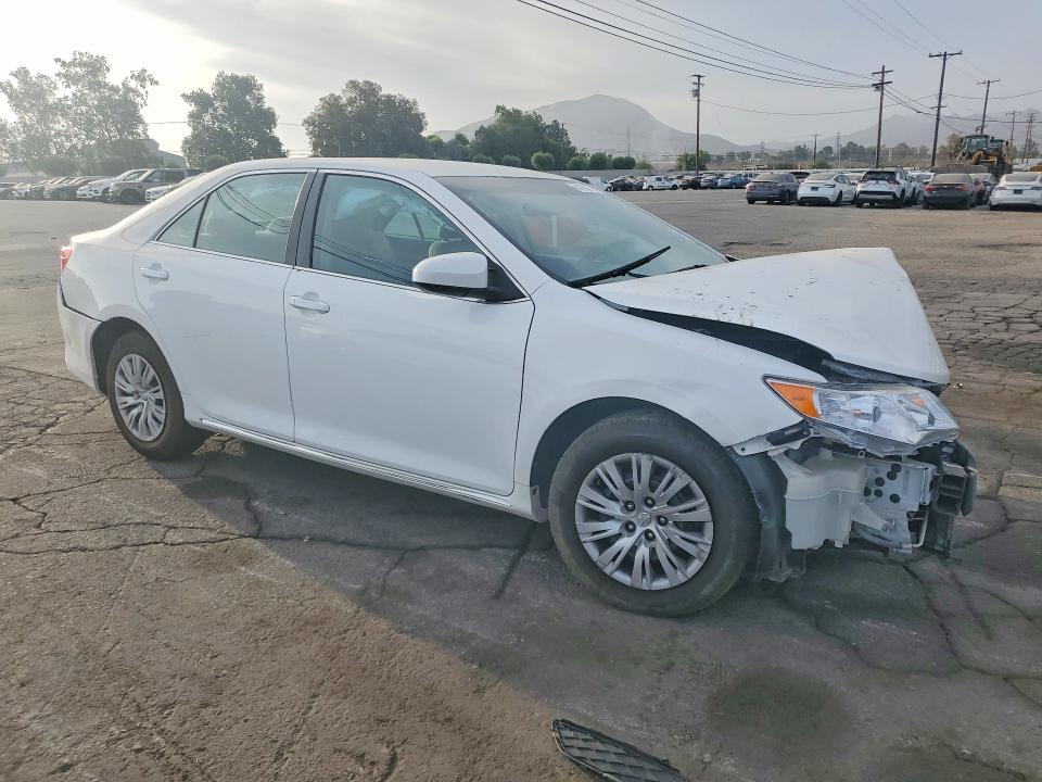 Продаж на аукціоні авто 2014 Toyota Camry, vin: 4T4BF1FK5ER380234, номер лоту: 64360506