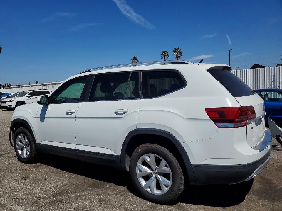 66107446 :رقم المزاد ، 1V2CP2CAXJC592790 vin ، 2018 Volkswagen Atlas مزاد بيع