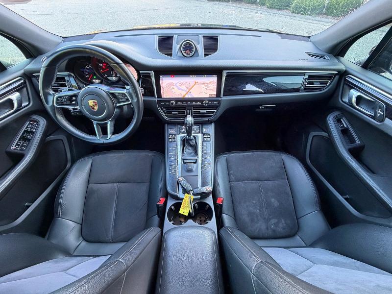 65638566 :رقم المزاد ، WP1AA2A57MLB08979 vin ، 2021 Porsche Macan مزاد بيع