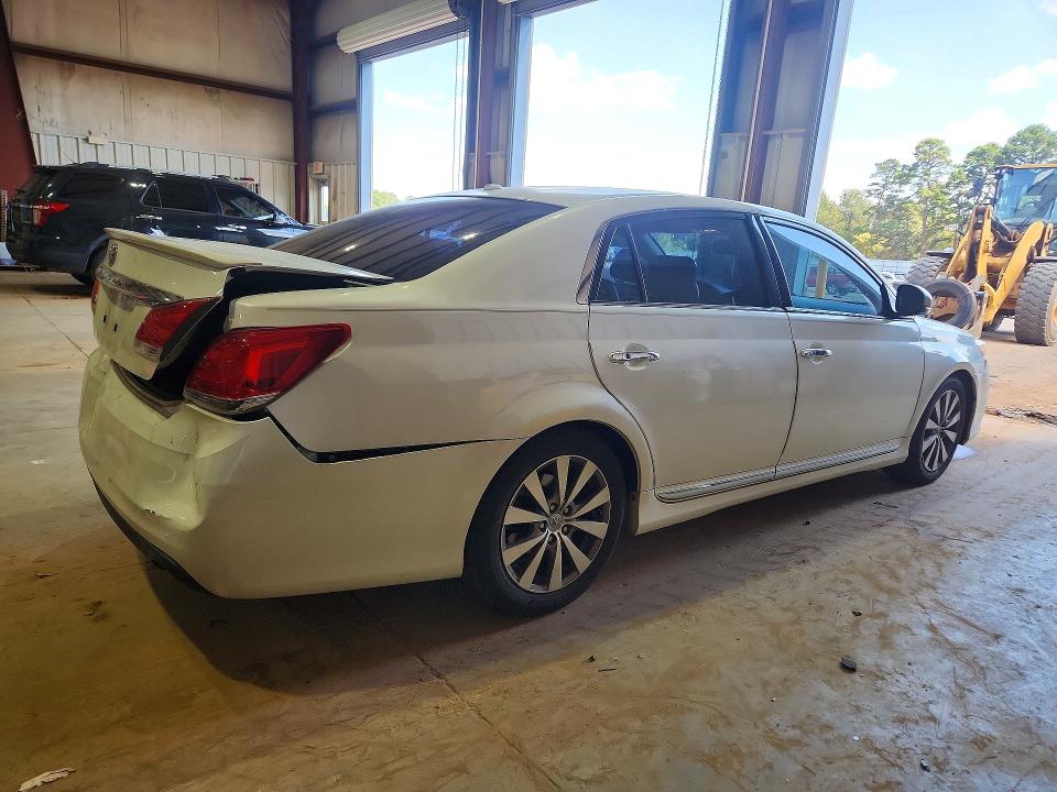 2011 Toyota Avalon მანქანა იყიდება აუქციონზე, vin: 4T1BK3DB0BU422325, აუქციონის ნომერი: 65688916