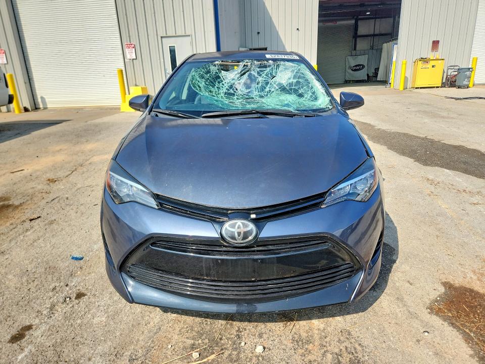62837936 :رقم المزاد ، 5YFBURHE6HP708675 vin ، 2017 Toyota Corolla مزاد بيع