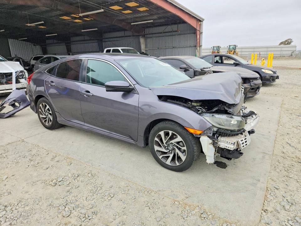 2016 Honda Civic მანქანა იყიდება აუქციონზე, vin: 19XFC2F79GE246869, აუქციონის ნომერი: 64801206