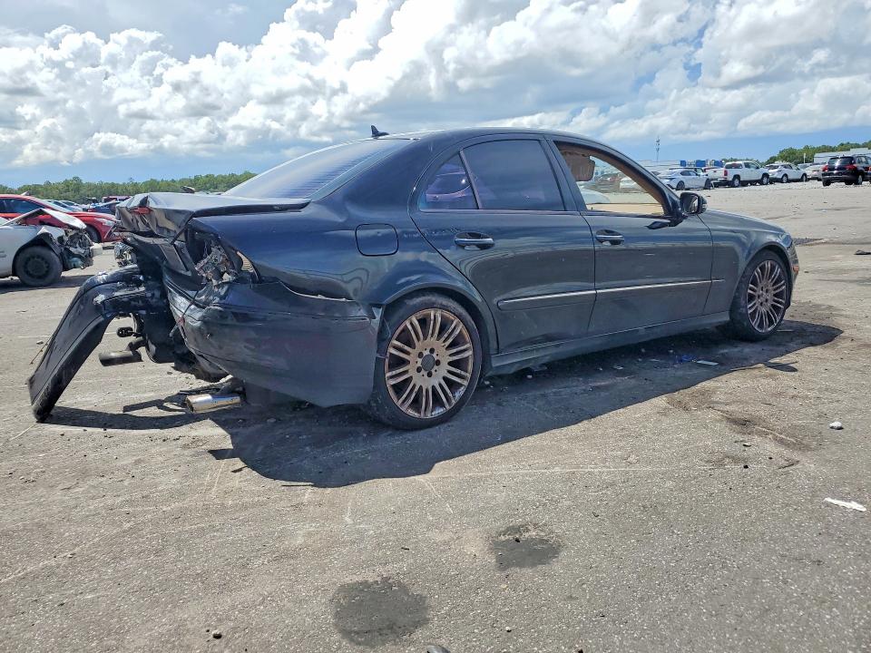63296906 :رقم المزاد ، WDBUF56X68B260788 vin ، 2008 Mercedes-benz E مزاد بيع