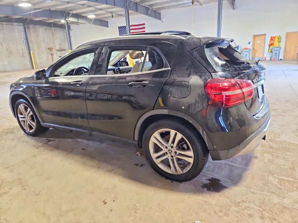 2020 Mercedes-benz Gla მანქანა იყიდება აუქციონზე, vin: W1NTG4GBXLJ698356, აუქციონის ნომერი: 64638976