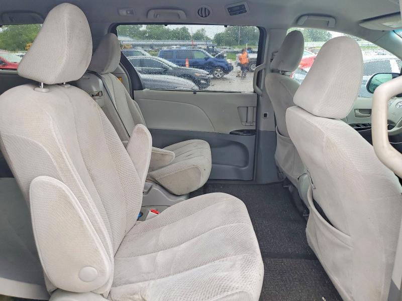 Продажа на аукционе авто 2013 Toyota Sienna, vin: 5TDKK3DC7DS283296, номер лота: 64143956