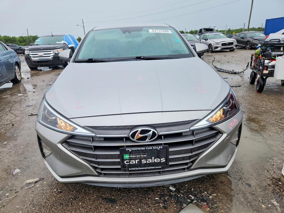 2020 Hyundai Elantra მანქანა იყიდება აუქციონზე, vin: 5NPD84LFXLH576297, აუქციონის ნომერი: 64737686