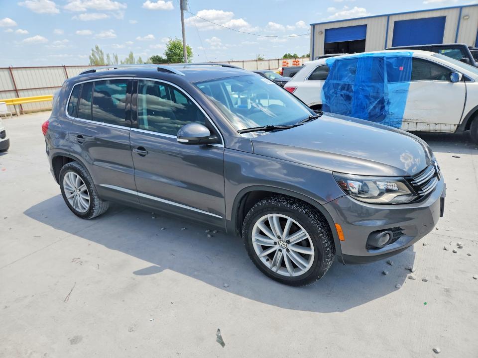 Продаж на аукціоні авто 2016 Volkswagen Tiguan, vin: WVGAV7AX2GW523209, номер лоту: 64393676