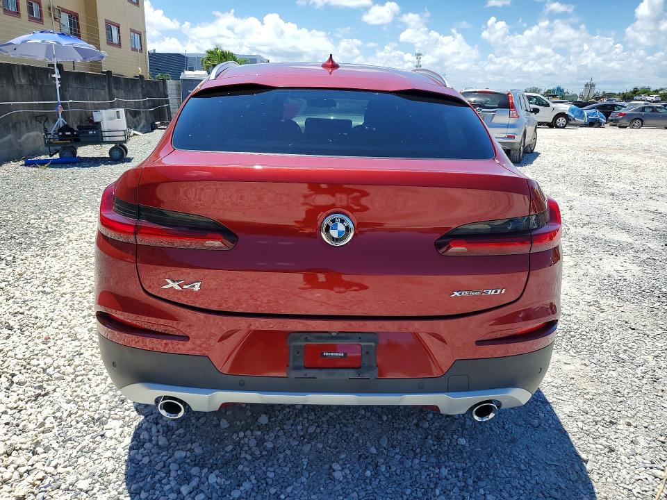 64151596 :رقم المزاد ، 5UX2V1C01M9E14290 vin ، 2021 Bmw X4 مزاد بيع