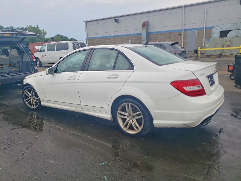 66426936 :رقم المزاد ، WDDGF8AB5DR248795 vin ، 2013 Mercedes-benz C مزاد بيع