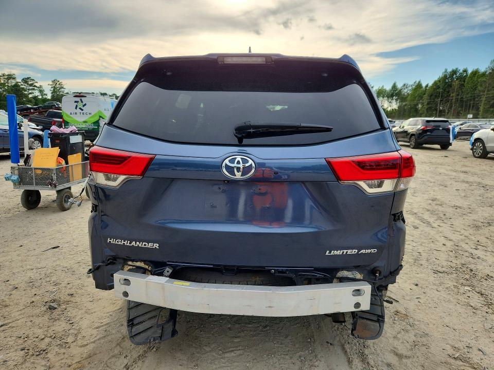 2017 Toyota Highlander მანქანა იყიდება აუქციონზე, vin: 5TDDZRFH6HS374212, აუქციონის ნომერი: 62345916