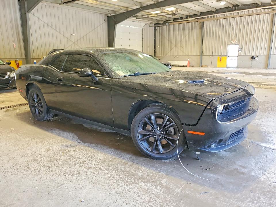 2022 Dodge Challenger მანქანა იყიდება აუქციონზე, vin: 2C3CDZGG5NH215843, აუქციონის ნომერი: 63400726