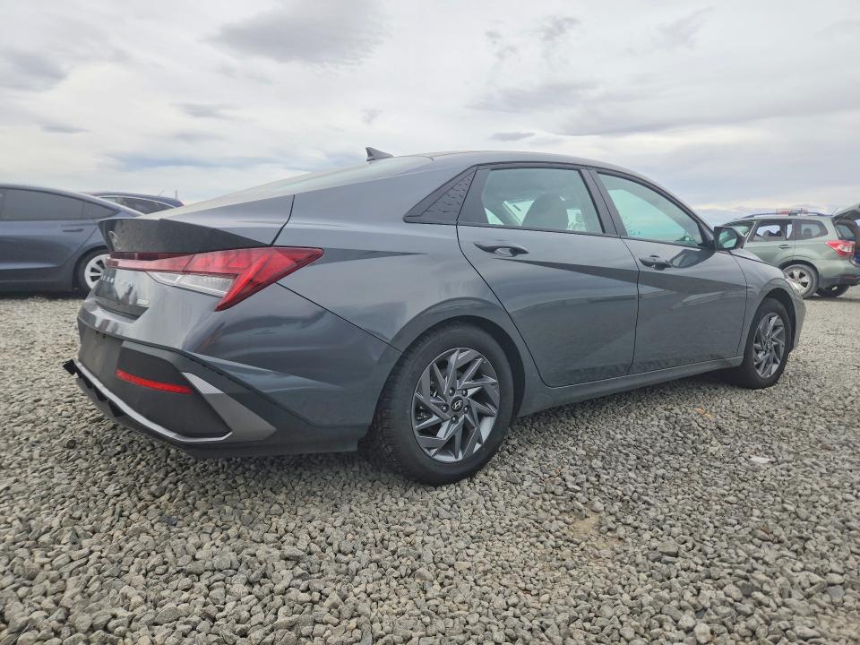 2026 Hyundai Elantra Hybrid მანქანა იყიდება აუქციონზე, vin: KMHLM4DJXTU183198, აუქციონის ნომერი: 65942916