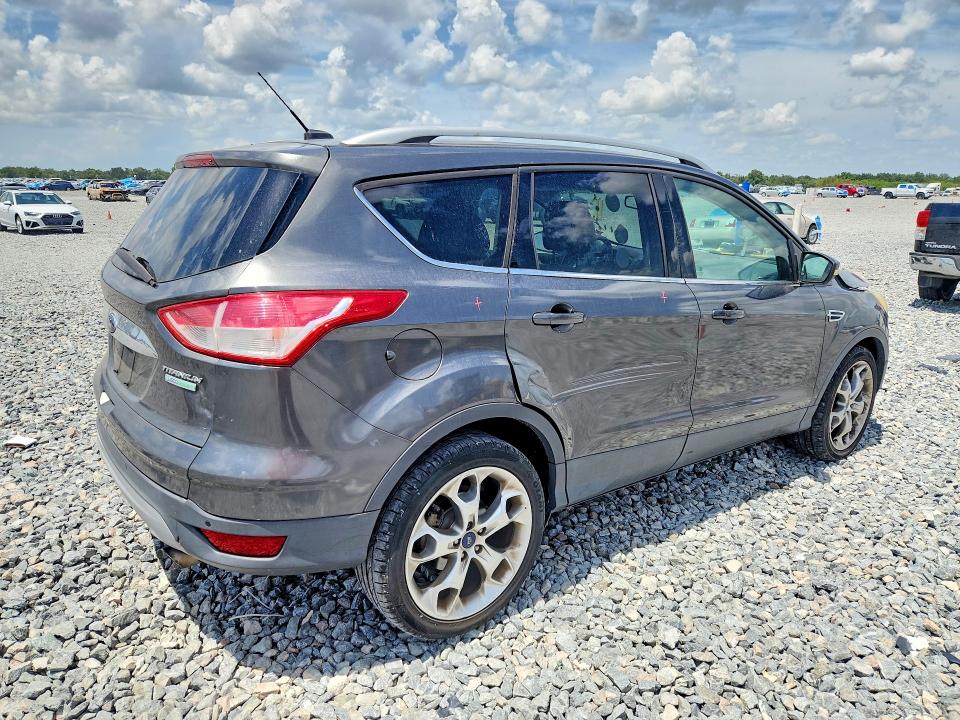 Продажа на аукционе авто 2016 Ford Escape, vin: 1FMCU0J94GUA35959, номер лота: 65861856