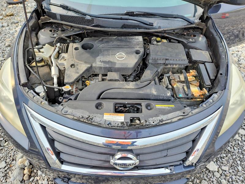 Продажа на аукционе авто 2015 Nissan Altima, vin: 1N4AL3AP2FN374944, номер лота: 63623646