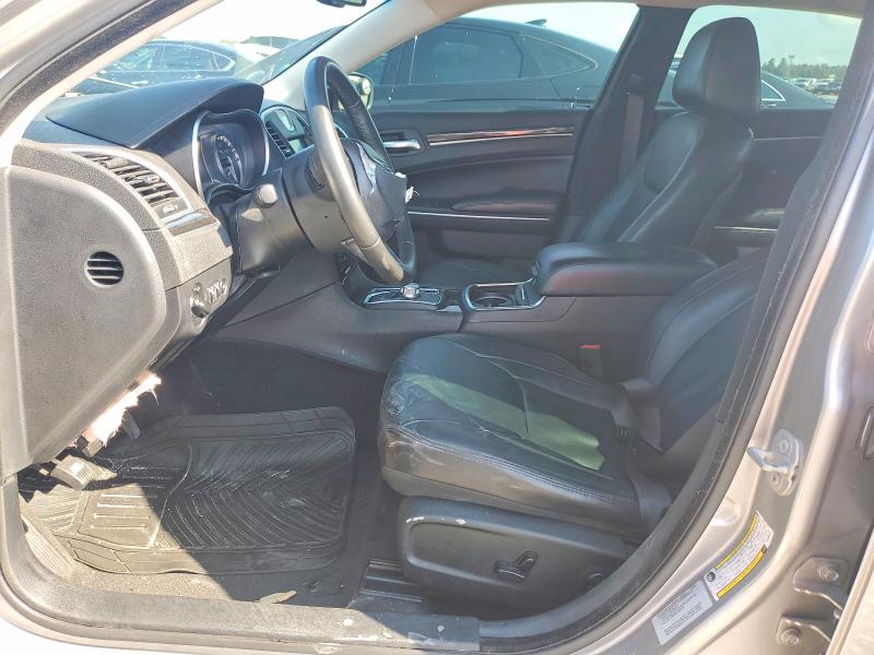 67108436 :رقم المزاد ، 2C3CCAAG4FH853676 vin ، 2015 Chrysler 300 مزاد بيع