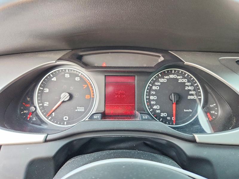62528346 :رقم المزاد ، WAUWFCFL9BA095213 vin ، 2011 Audi A4 مزاد بيع