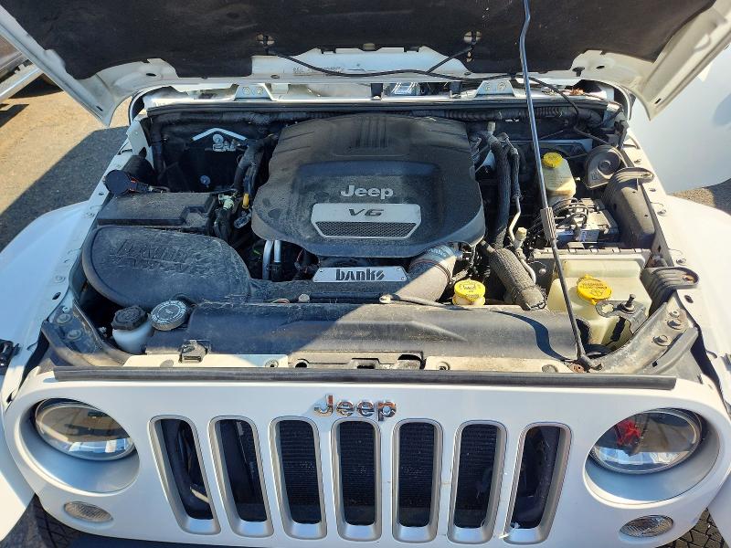 64263046 :رقم المزاد ، 1C4BJWEG9GL327830 vin ، 2016 Jeep Wrangler Unlimited مزاد بيع