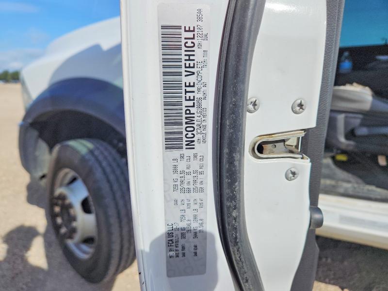 67140666 :رقم المزاد ، 3C7WRLEL4JG188056 vin ، 2018 Ram 4500 مزاد بيع