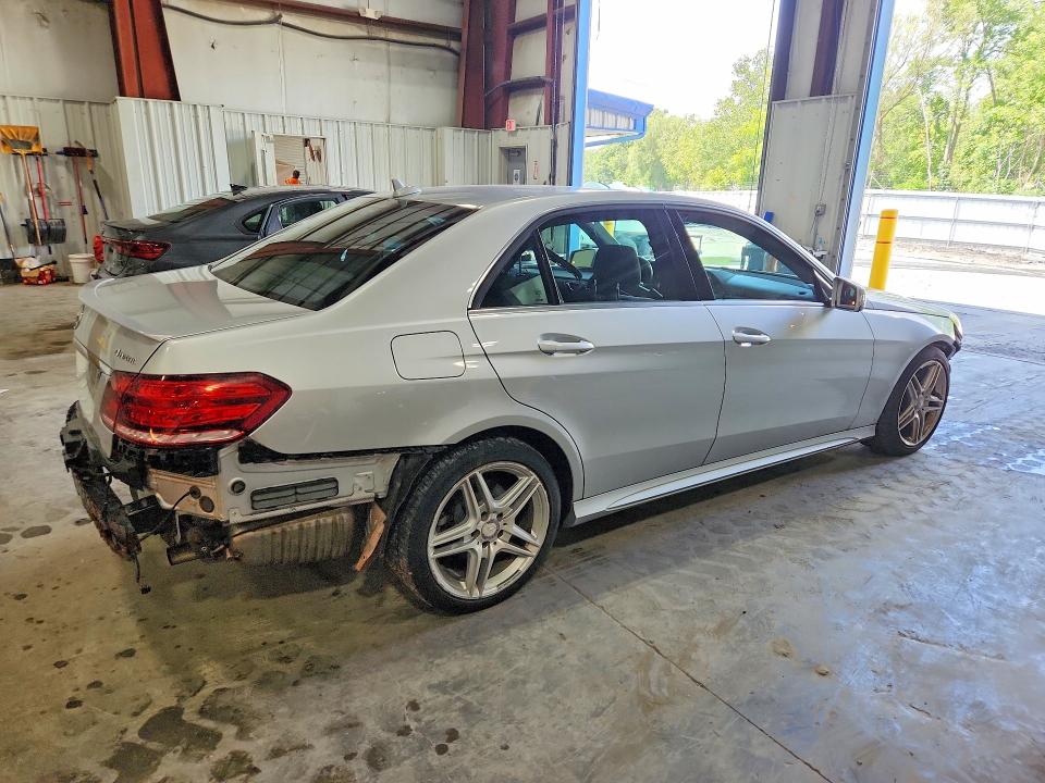 65664706 :رقم المزاد ، WDDHF8JB5EB021699 vin ، 2014 Mercedes-benz E مزاد بيع