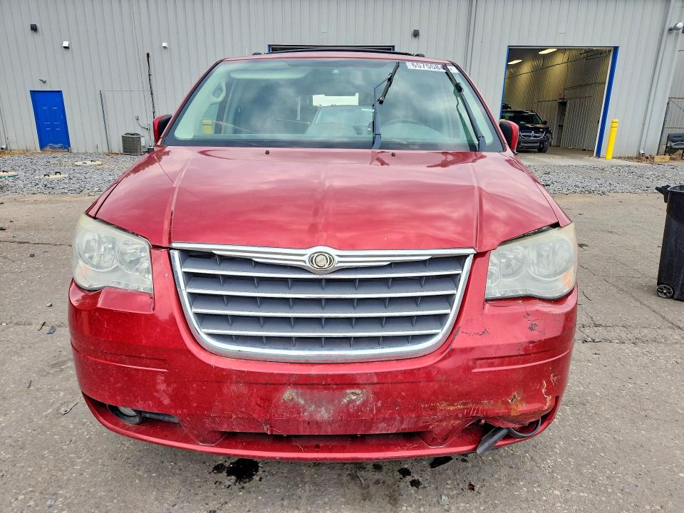 2009 Chrysler Town & Country მანქანა იყიდება აუქციონზე, vin: 2A8HR541X9R597372, აუქციონის ნომერი: 65755846