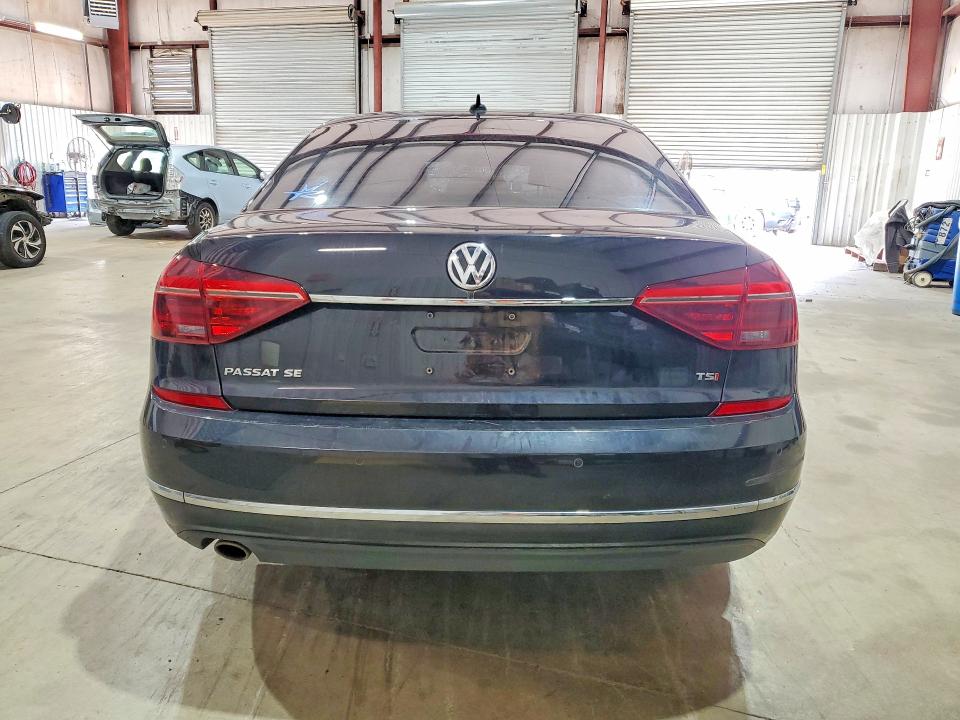 Aukcja sprzedaży 2018 Volkswagen Passat, vin: 1VWBA7A30JC040275, numer aukcji: 65147546