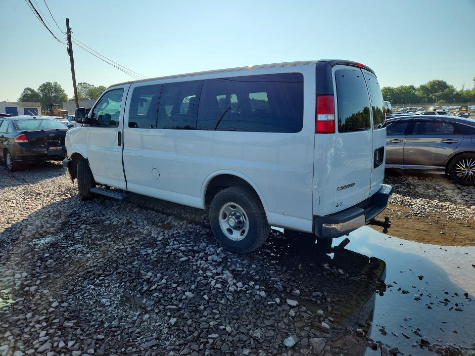 2018 Chevrolet Express G2500 მანქანა იყიდება აუქციონზე, vin: 1GAWGFFG1J1276558, აუქციონის ნომერი: 63872426