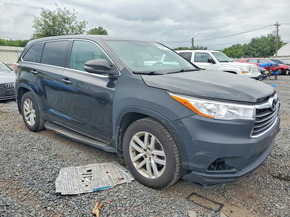 63947626 :رقم المزاد ، 5TDBKRFH9FS191721 vin ، 2015 Toyota Highlander مزاد بيع