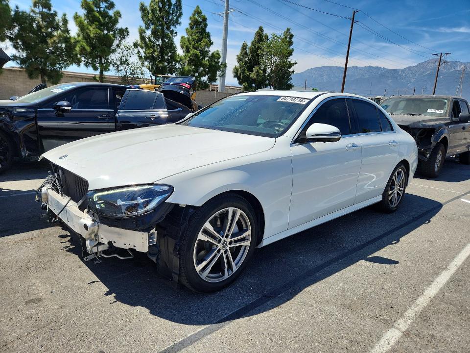 Продажа на аукционе авто 2021 Mercedes-benz E, vin: W1KZF8DB6MA918499, номер лота: 64718716