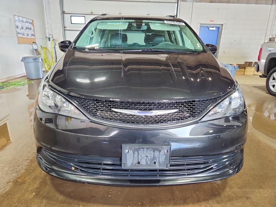 Продажа на аукционе авто 2020 Chrysler Voyager, vin: 2C4RC1DG9LR187261, номер лота: 63796486