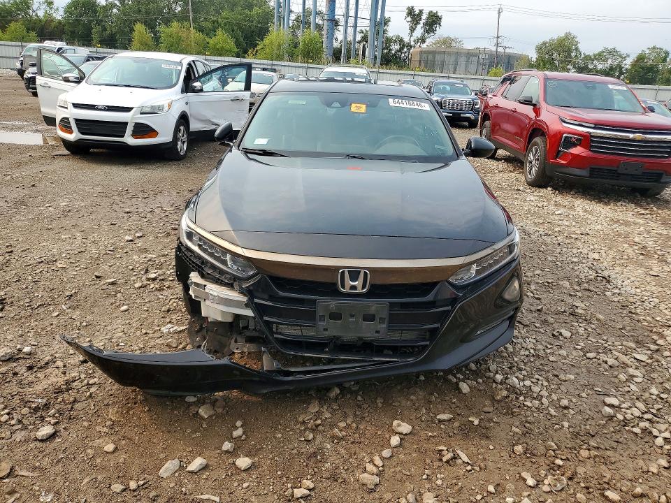 Продажа на аукционе авто 2019 Honda Accord, vin: 1HGCV1F31KA061006, номер лота: 64418846
