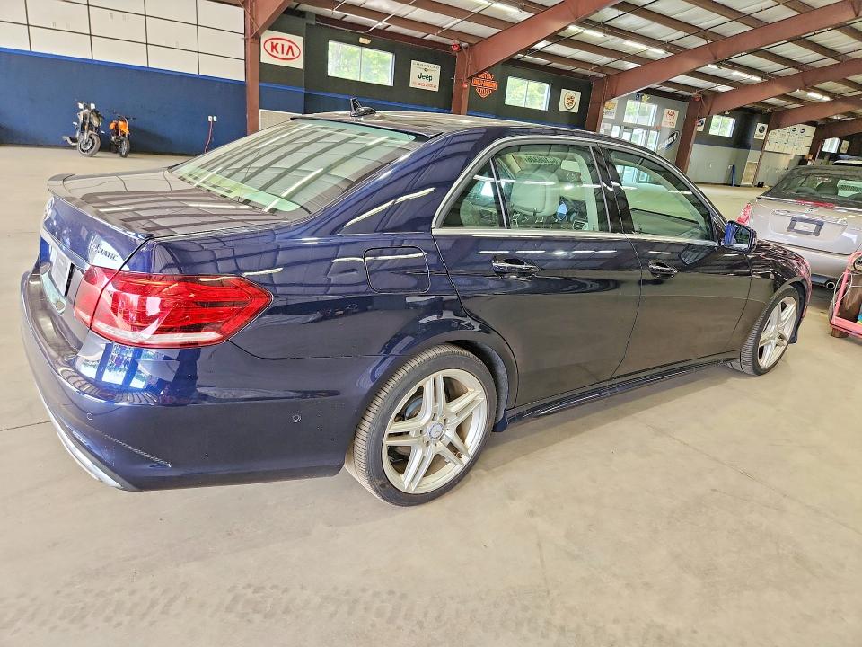 65108326 :رقم المزاد ، WDDHF8JB7EB046832 vin ، 2014 Mercedes-benz E مزاد بيع