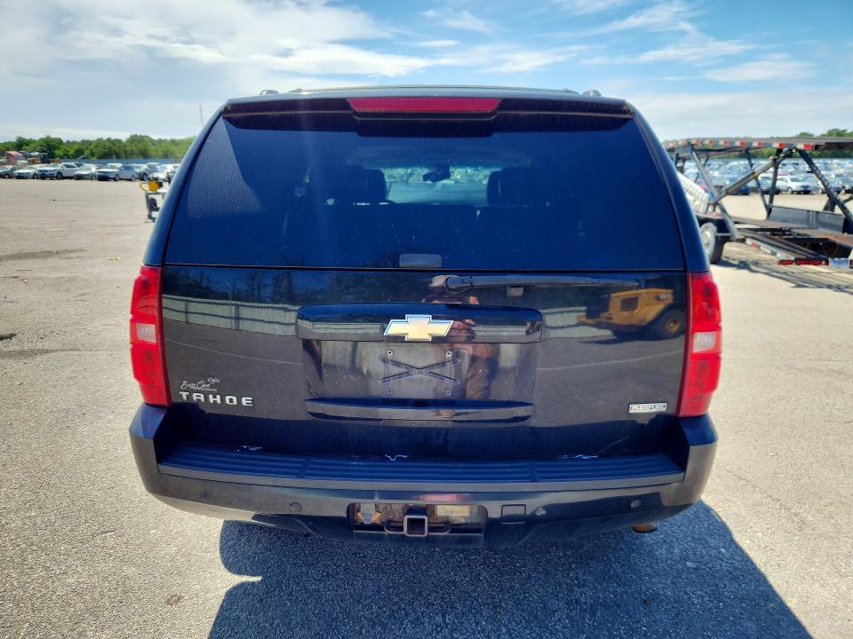 63430706 :رقم المزاد ، 1GNFK13028R145884 vin ، 2008 Chevrolet Tahoe مزاد بيع
