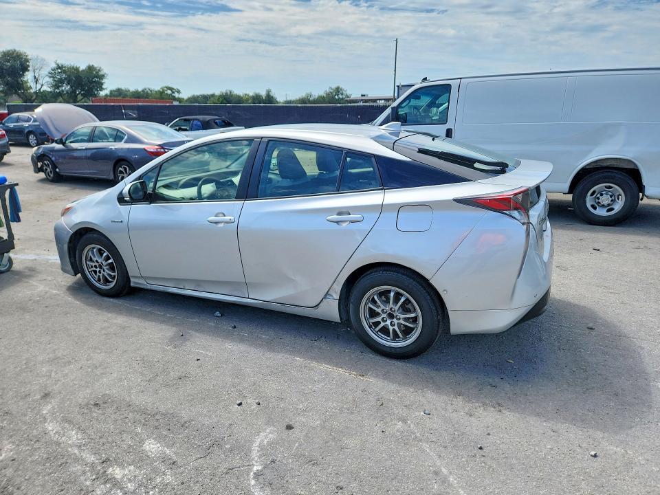 2017 Toyota Prius მანქანა იყიდება აუქციონზე, vin: JTDKBRFU6H3042863, აუქციონის ნომერი: 66056716
