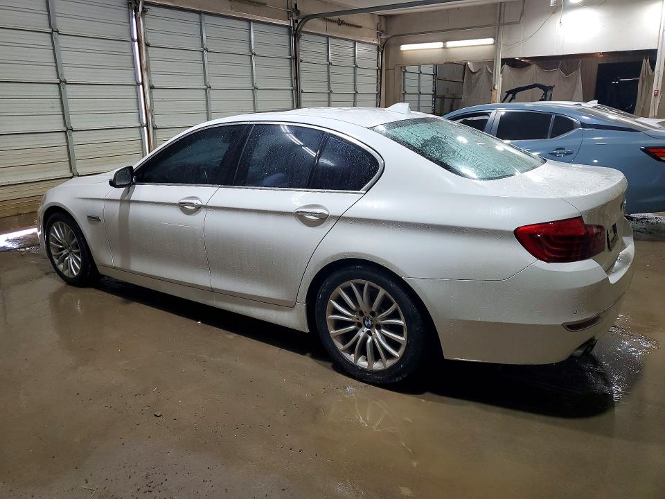 2014 Bmw 528 მანქანა იყიდება აუქციონზე, vin: WBA5A5C56ED510826, აუქციონის ნომერი: 64657316