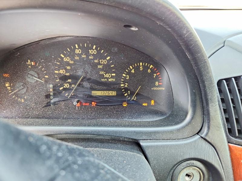 63906596 :رقم المزاد ، JTJHF10U020237193 vin ، 2002 Lexus Rx مزاد بيع