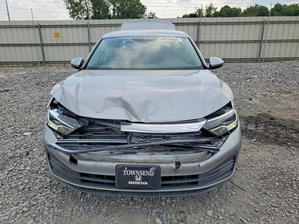 2024 Volkswagen Jetta მანქანა იყიდება აუქციონზე, vin: 3VWEM7BU2RM005663, აუქციონის ნომერი: 64109066