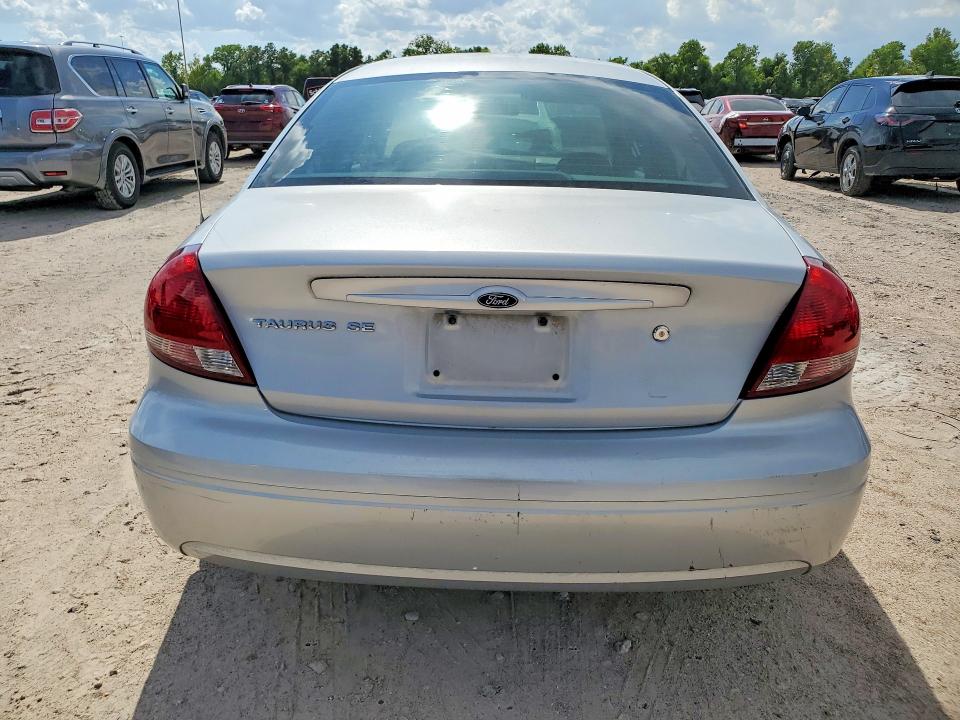 Продажа на аукционе авто 2004 Ford Taurus, vin: 1FAFP53U24G150647, номер лота: 64202346