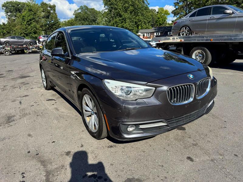 67062696 :رقم المزاد ، WBA5M4C5XFD184273 vin ، 2015 Bmw 535 مزاد بيع