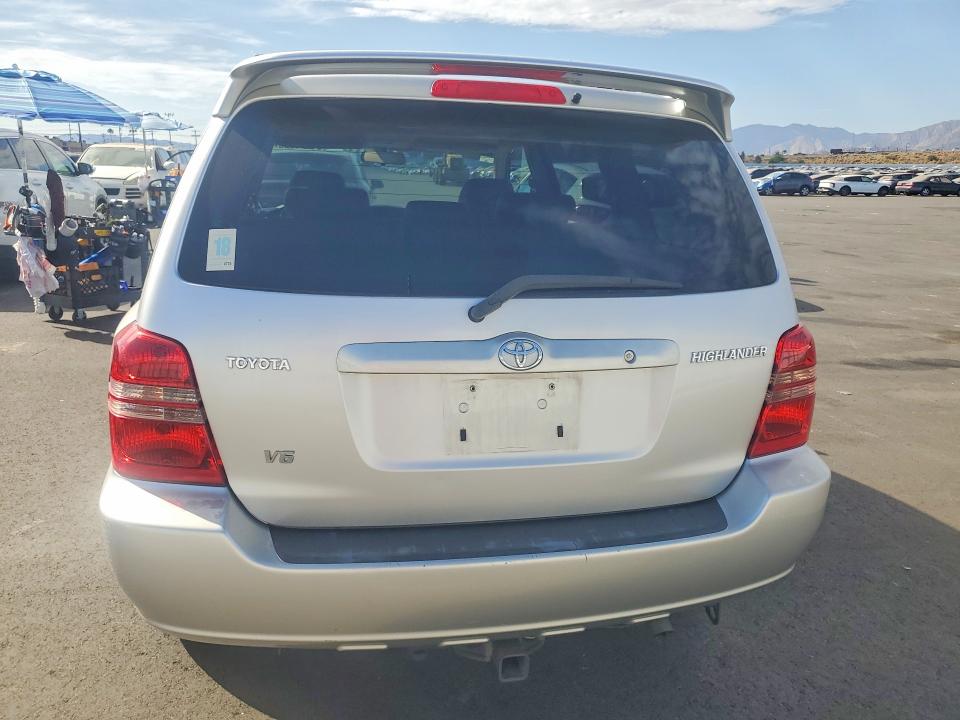 64413926 :رقم المزاد ، JTEGF21A910020440 vin ، 2001 Toyota Highlander مزاد بيع