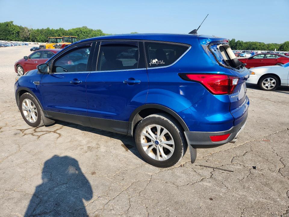 2019 Ford Escape მანქანა იყიდება აუქციონზე, vin: 1FMCU0GD4KUA11455, აუქციონის ნომერი: 63848396