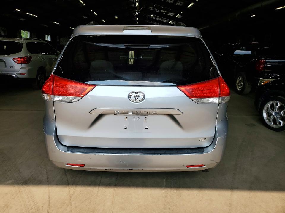 Aukcja sprzedaży 2014 Toyota Sienna, vin: 5TDKK3DC8ES421784, numer aukcji: 64669046