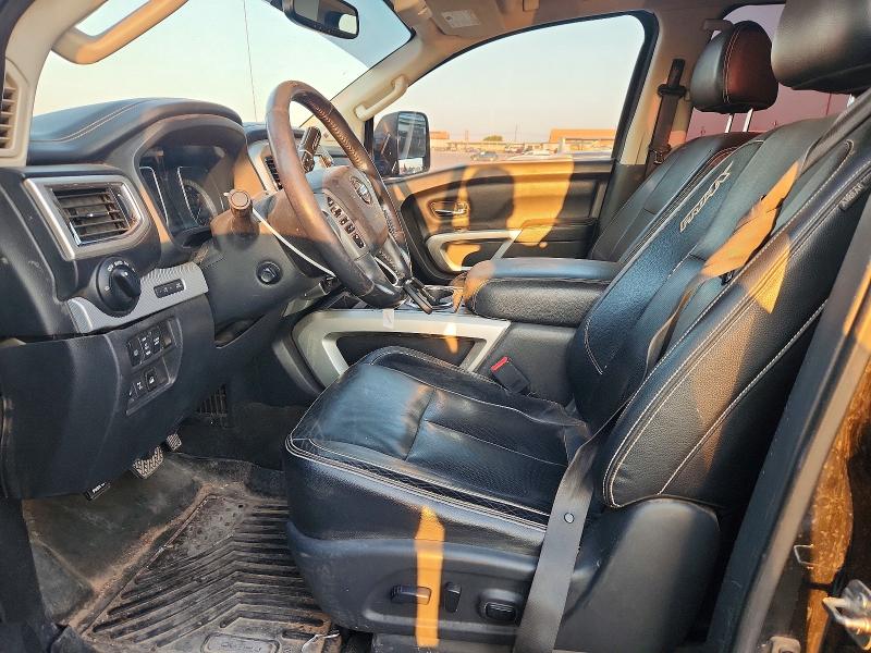 66888026 :رقم المزاد ، 1N6BA1F4XJN517457 vin ، 2018 Nissan Titan Xd مزاد بيع
