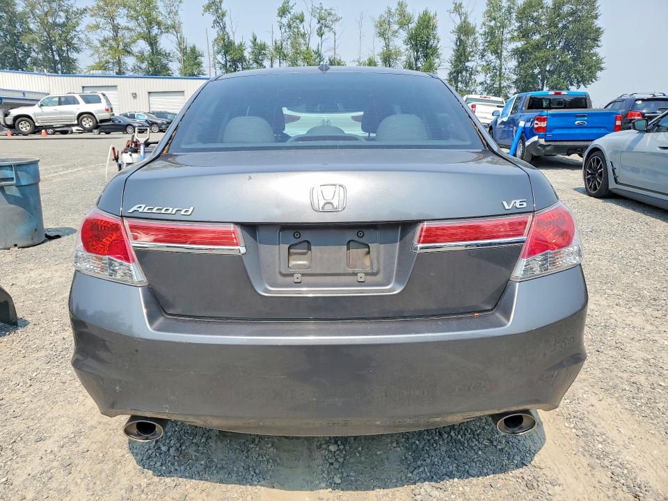 Aukcja sprzedaży 2012 Honda Accord, vin: 1HGCP3F8XCA017959, numer aukcji: 64024106